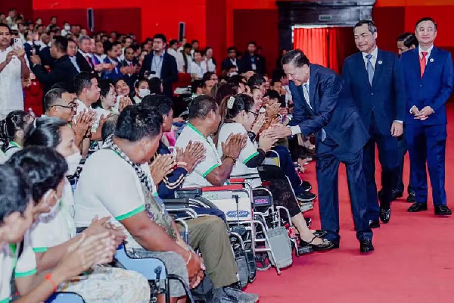 ឯកឧត្តម នេត សាវឿន អញ្ជើញជាអធិបតីភាពក្នុងពិធីអបអរសាទរទិវាជនមានពិការភាពកម្ពុជាលើកទី២៧ និងអន្តរជាតិលើកទី៤៣ នៅរាជធានីភ្នំពេញ - Image 5