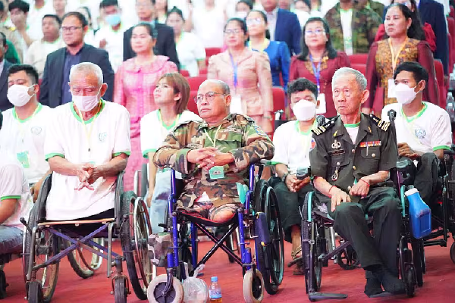 ឯកឧត្តម នេត សាវឿន អញ្ជើញជាអធិបតីភាពក្នុងពិធីអបអរសាទរទិវាជនមានពិការភាពកម្ពុជាលើកទី២៧ និងអន្តរជាតិលើកទី៤៣ នៅរាជធានីភ្នំពេញ - Image 16