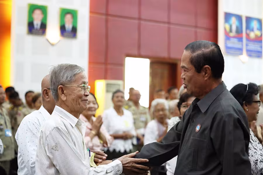 ឯកឧត្តម គន់ គីម អញ្ជើញប្រកាសសមាសភាពថ្នាក់ដឹកនាំគណៈកម្មាធិការសមាគមអតីតយុទ្ធជន និងនិវត្តជនកម្ពុជា ខេត្តកំពង់ចាម - Image 5