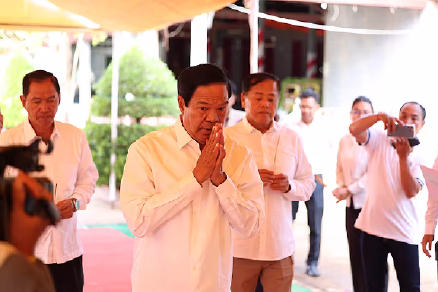 ថវិកា និងសាររំលែកមរណទុក្ខរបស់សម្តេចធិបតី ហ៊ុន ម៉ាណែត បានប្រគល់ជូនគ្រួសារសពវីរកងទ័ពពលី ក្នុងខេត្តឧត្តរមានជ័យ 