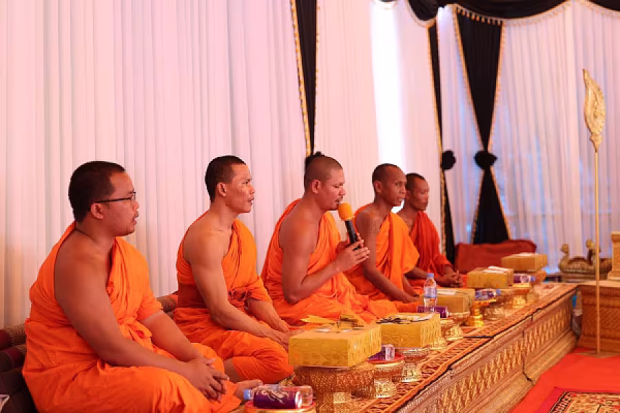 ថវិកា និងសាររំលែកមរណទុក្ខរបស់សម្តេចធិបតី ហ៊ុន ម៉ាណែត បានប្រគល់ជូនគ្រួសារវីរកងទ័ពពលី ក្នុងខេត្តឧត្តរមានជ័យ  - Image 4